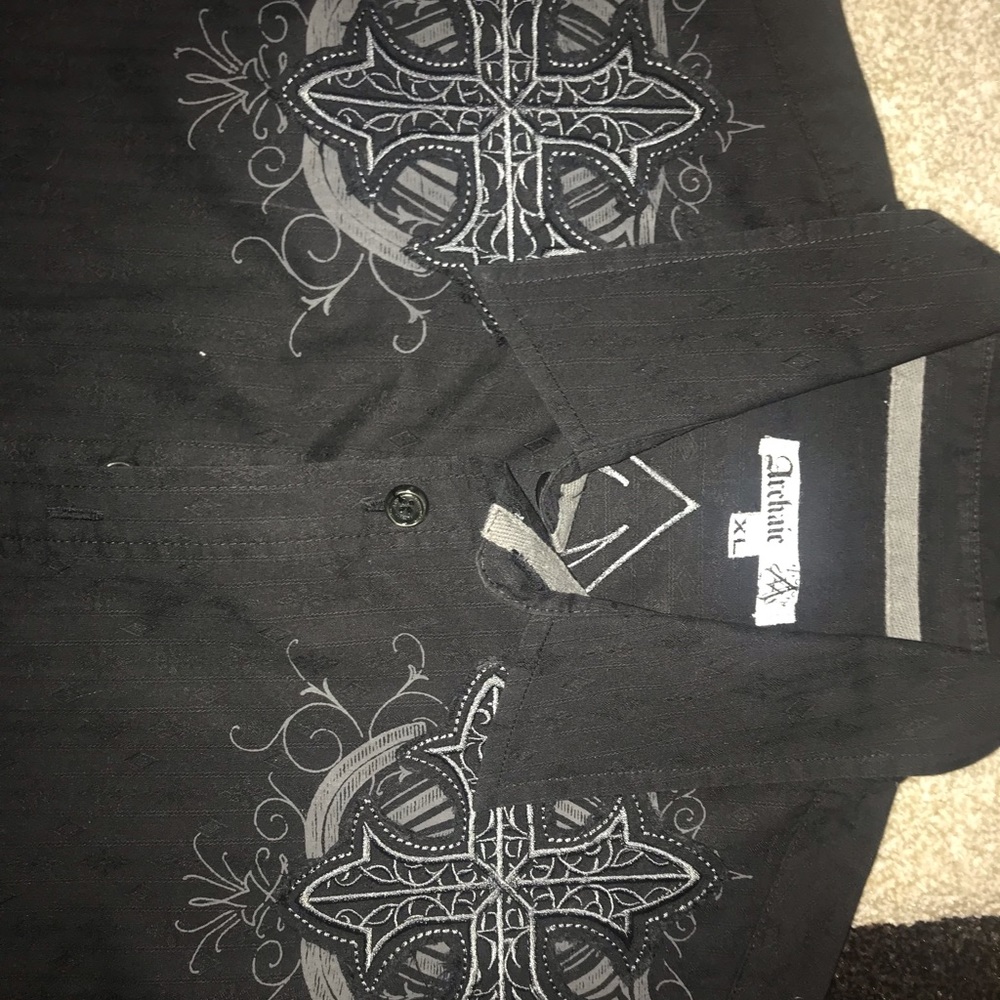 Archaic button down - Picture 2 of 3